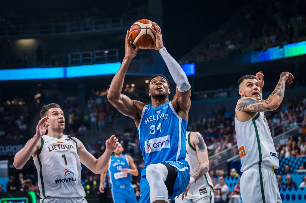 乐鱼app下载页-包含欧超杯赛后走向成谜，深圳男篮外线爆发，话题不断，赛程密集仍需轮换的词条-乐鱼app下载页